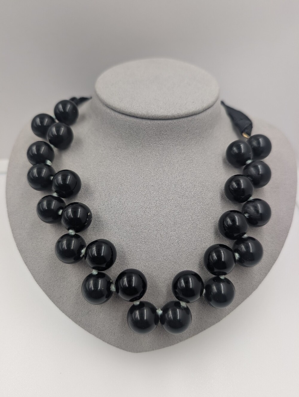 Signed J. Crew Black Bauble Bead Grosgrain Ribbon Tie Collar Necklace 0508